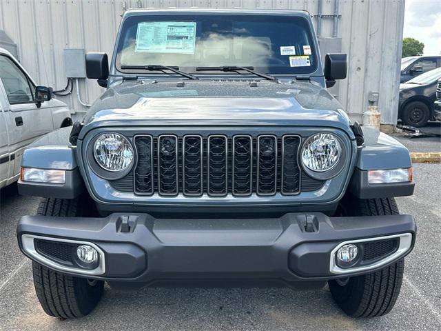 new 2024 Jeep Gladiator car, priced at $47,008