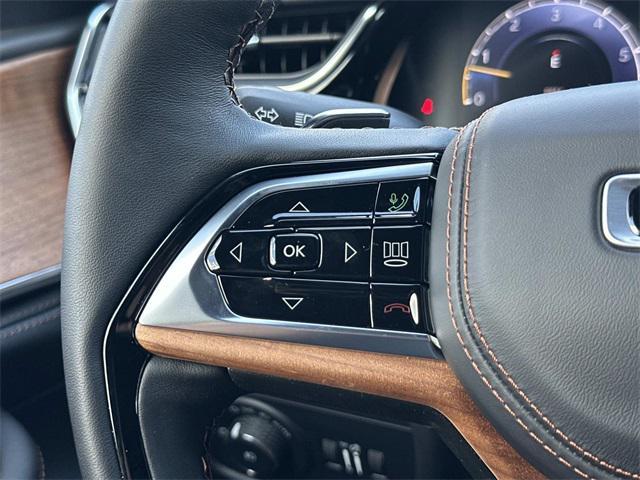 new 2025 Jeep Grand Cherokee car, priced at $66,248