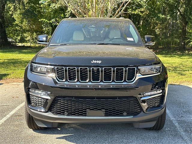 new 2024 Jeep Grand Cherokee car, priced at $49,428