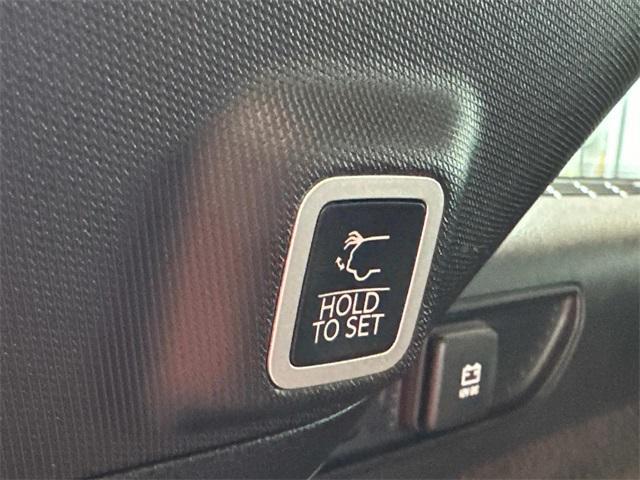 new 2025 Jeep Grand Cherokee car, priced at $56,061