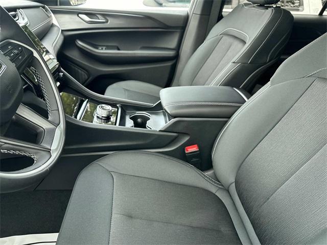 new 2025 Jeep Grand Cherokee L car, priced at $43,187