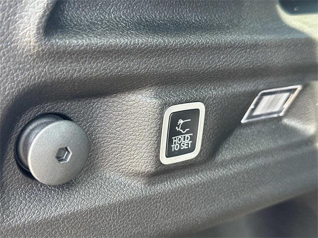 new 2025 Jeep Grand Cherokee L car, priced at $41,298