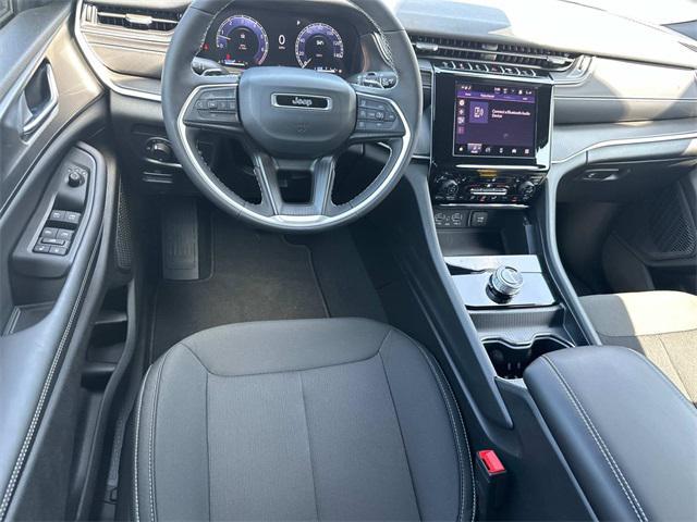 new 2025 Jeep Grand Cherokee L car, priced at $41,298