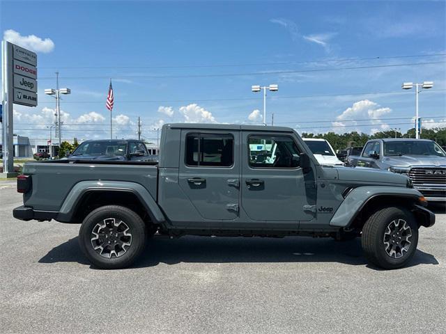 new 2025 Jeep Gladiator car, priced at $52,218