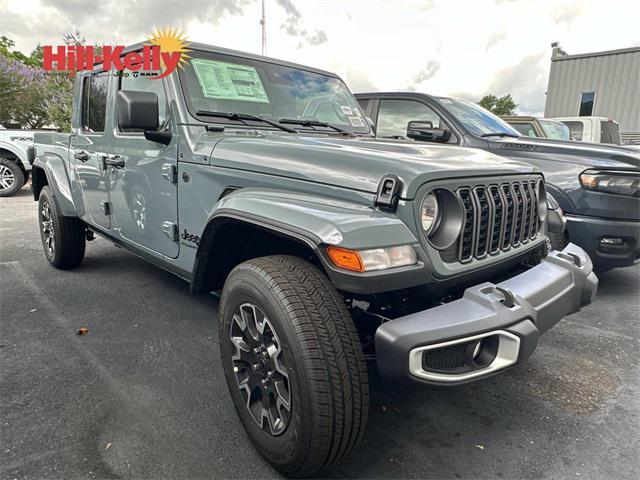 new 2025 Jeep Gladiator car, priced at $52,218
