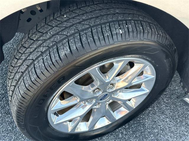 used 2021 Ford Expedition car, priced at $39,980