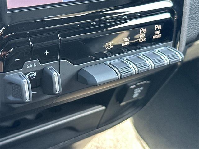 new 2025 Ram 2500 car, priced at $54,383