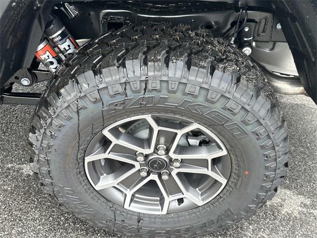new 2025 Jeep Gladiator car, priced at $56,957