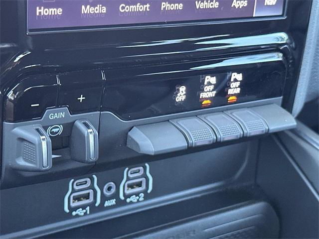 new 2025 Ram 1500 car, priced at $54,321