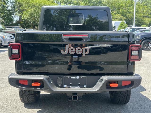 new 2024 Jeep Gladiator car, priced at $57,529