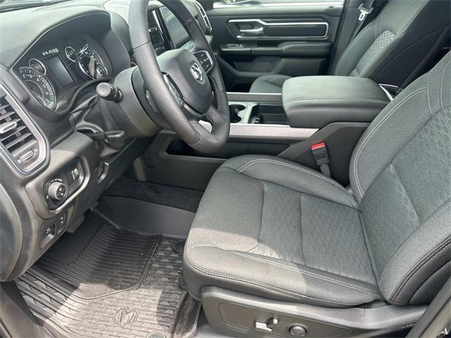 new 2025 Ram 1500 car, priced at $48,255