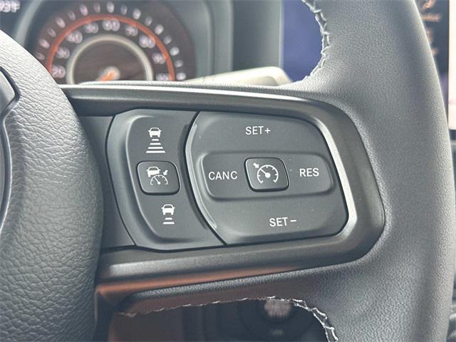 new 2025 Jeep Gladiator car, priced at $49,988