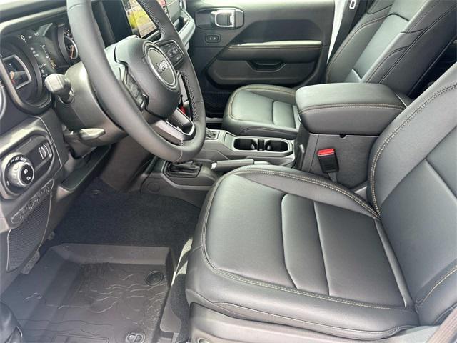 new 2025 Jeep Gladiator car, priced at $49,988