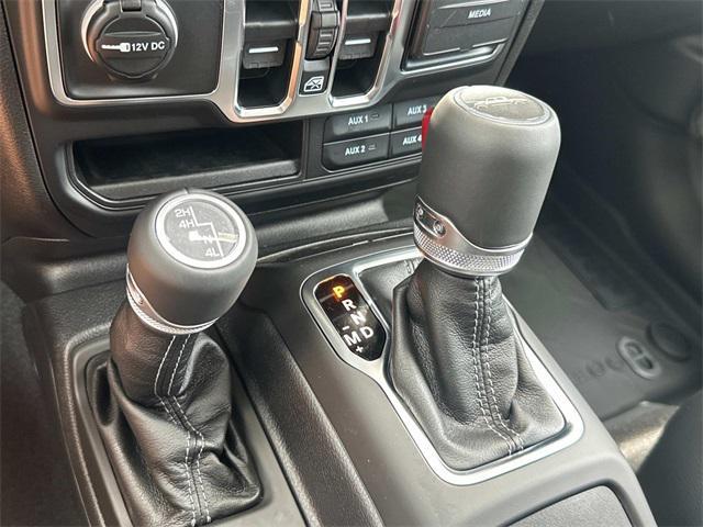 new 2025 Jeep Gladiator car, priced at $49,988