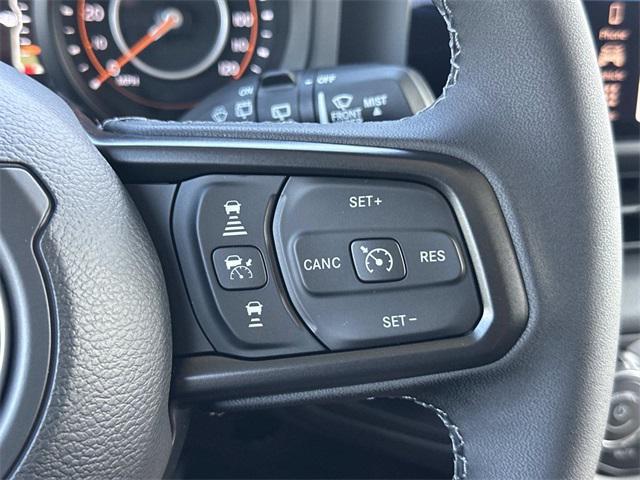 new 2025 Jeep Wrangler car, priced at $59,047
