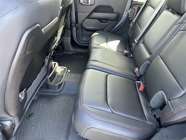 new 2025 Jeep Wrangler car, priced at $59,047