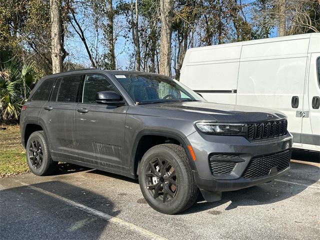 new 2025 Jeep Grand Cherokee car, priced at $44,820