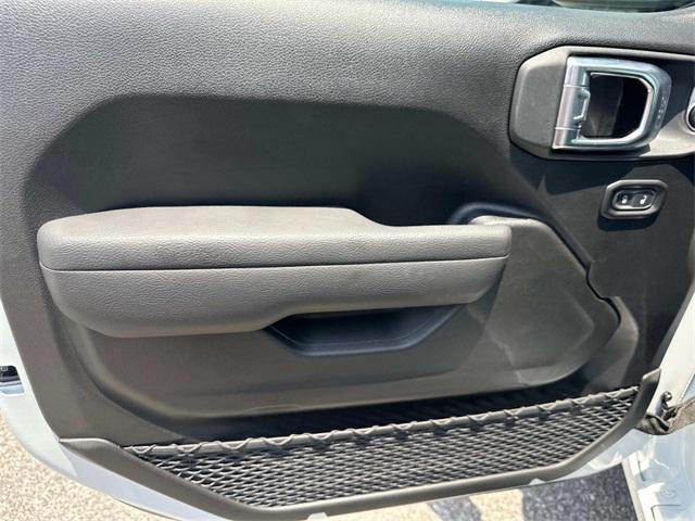 new 2025 Jeep Wrangler car, priced at $50,671