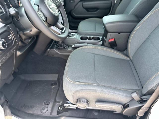 new 2025 Jeep Wrangler car, priced at $50,671