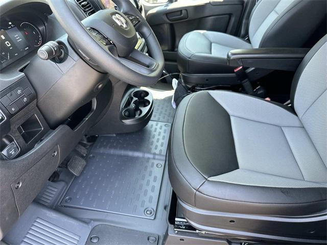 new 2025 Ram ProMaster 1500 car, priced at $51,486