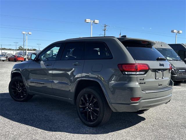 used 2022 Jeep Grand Cherokee car, priced at $28,725