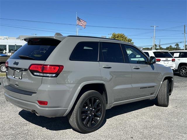 used 2022 Jeep Grand Cherokee car, priced at $28,725