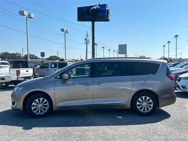 used 2018 Chrysler Pacifica car, priced at $16,350