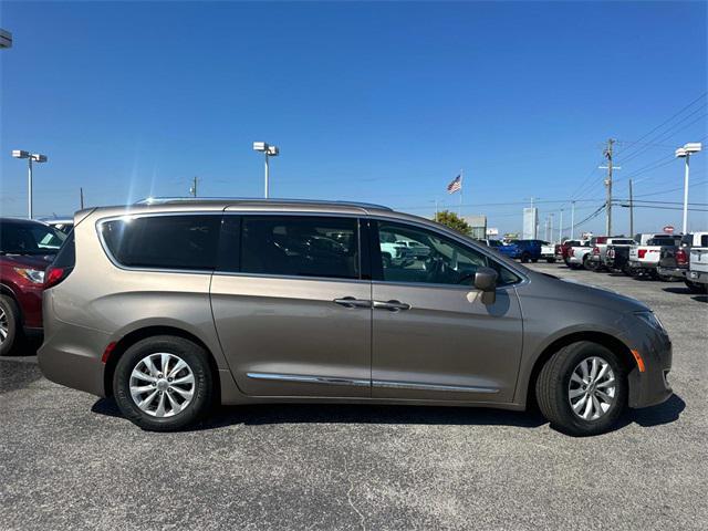 used 2018 Chrysler Pacifica car, priced at $16,350