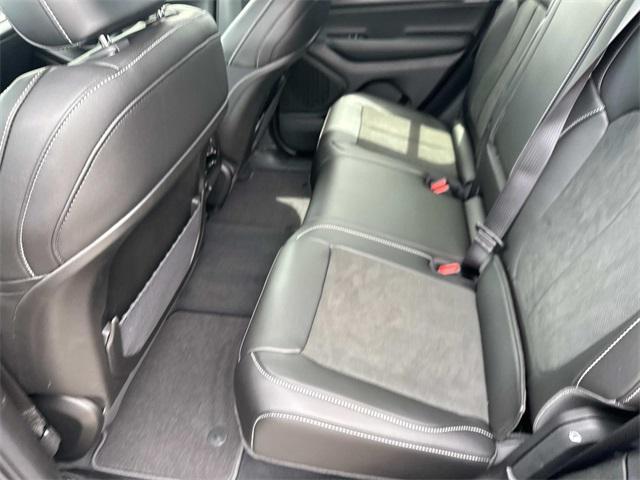 new 2025 Jeep Grand Cherokee car, priced at $42,670