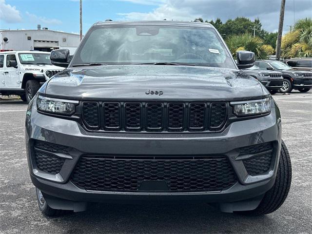 new 2025 Jeep Grand Cherokee car, priced at $42,670