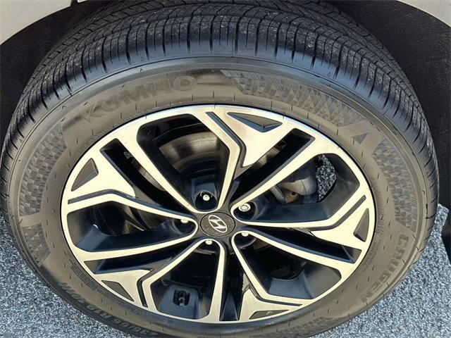 used 2020 Hyundai Santa Fe car, priced at $23,375
