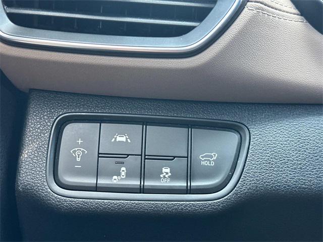 used 2020 Hyundai Santa Fe car, priced at $23,375