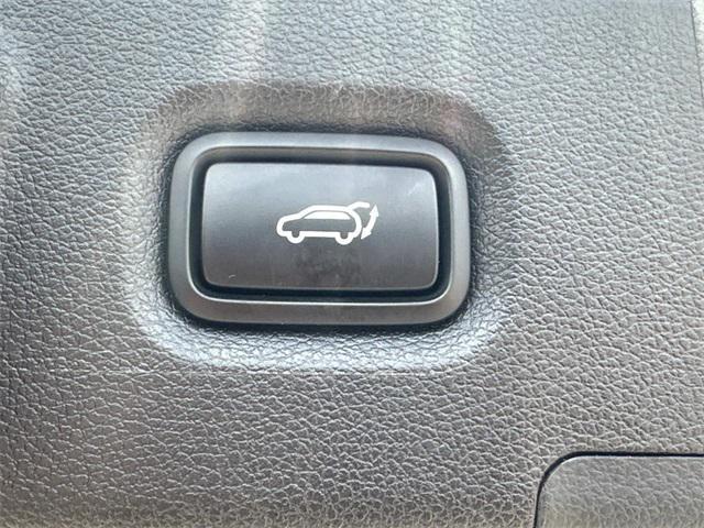 used 2022 Hyundai Santa Fe car, priced at $25,980
