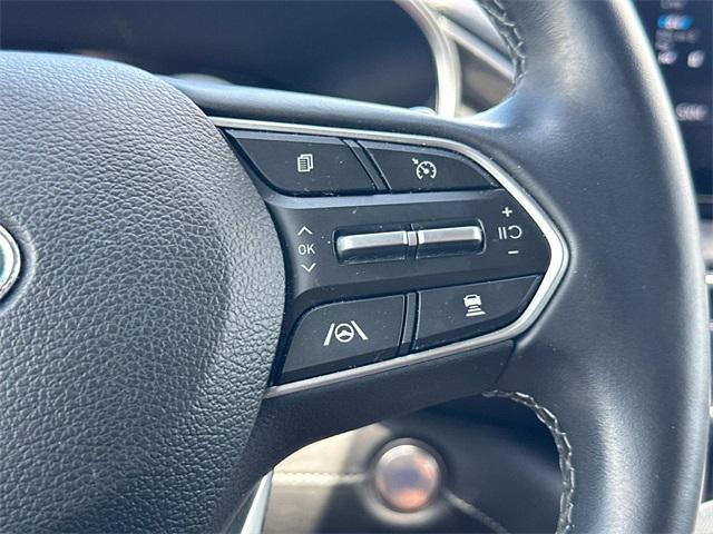 used 2022 Hyundai Santa Fe car, priced at $25,980
