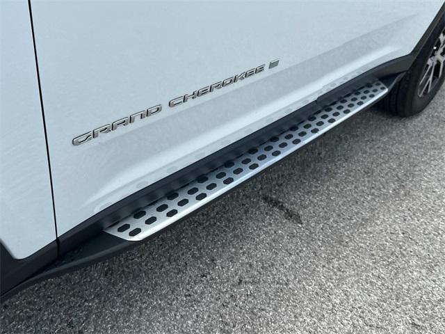 used 2025 Jeep Grand Cherokee L car, priced at $45,250