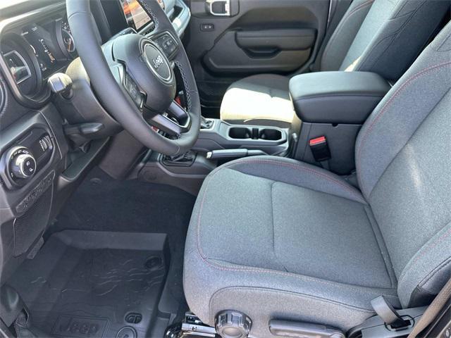 new 2025 Jeep Gladiator car, priced at $48,673