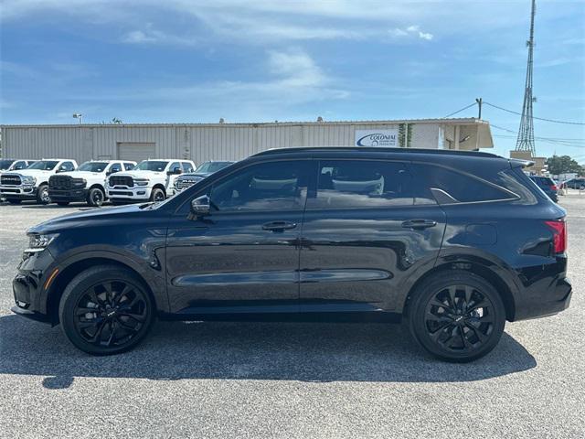 used 2022 Kia Sorento car, priced at $29,995