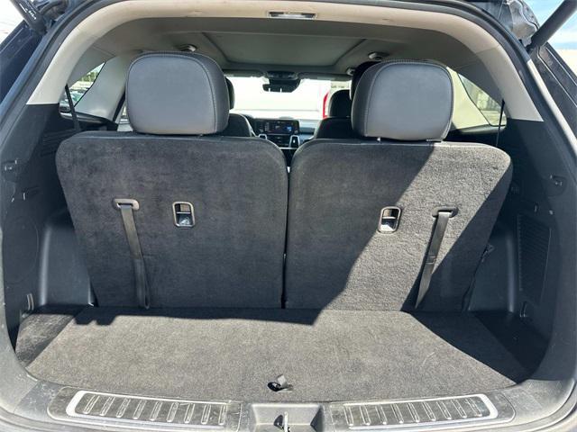 used 2022 Kia Sorento car, priced at $29,995