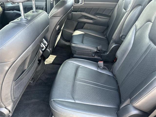 used 2022 Kia Sorento car, priced at $29,995