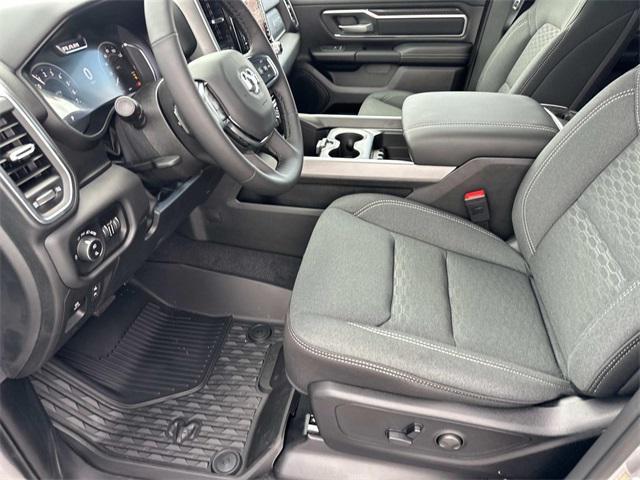 new 2025 Ram 1500 car, priced at $52,941