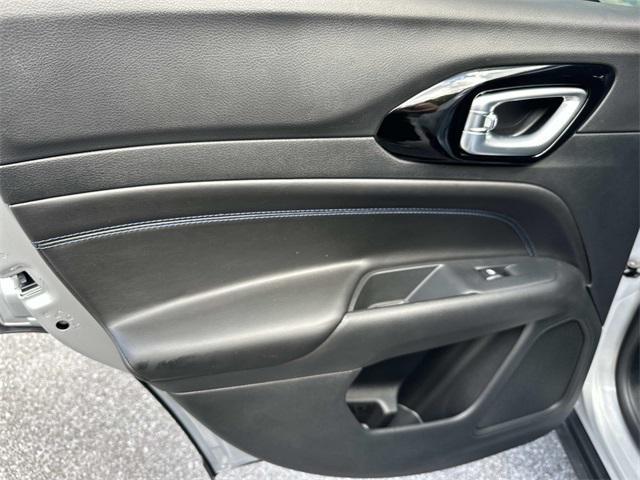 new 2026 Jeep Compass car, priced at $32,580