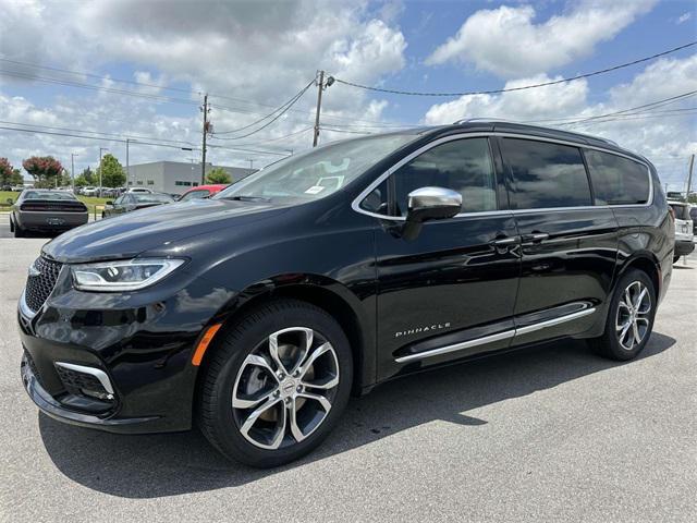 new 2024 Chrysler Pacifica car, priced at $53,659