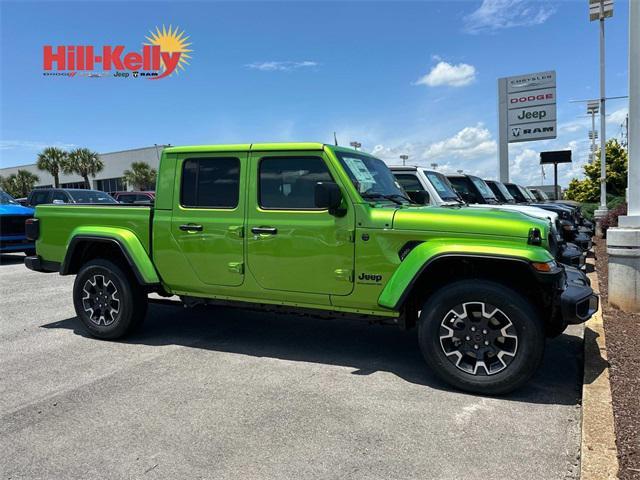 new 2025 Jeep Gladiator car, priced at $52,218