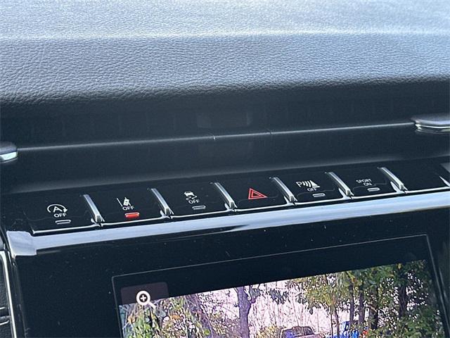 new 2025 Jeep Grand Cherokee car, priced at $39,498