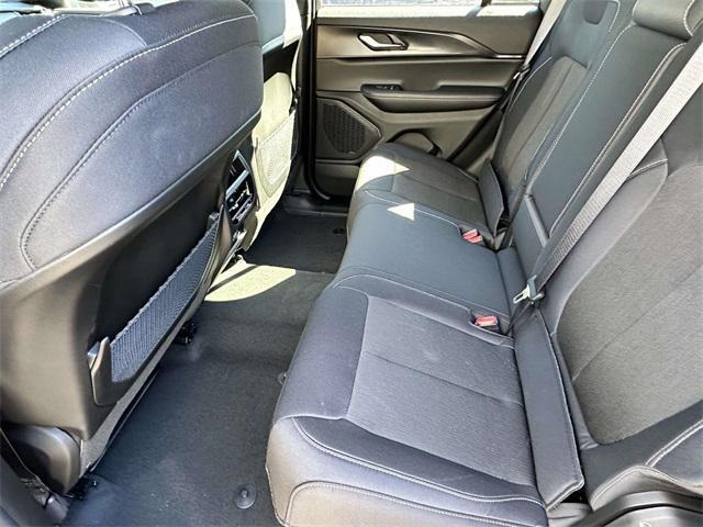 new 2025 Jeep Grand Cherokee car, priced at $36,080