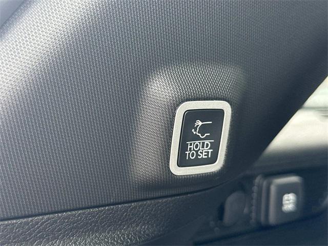 new 2025 Jeep Grand Cherokee car, priced at $39,517