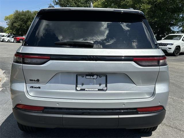 new 2025 Jeep Grand Cherokee car, priced at $45,034