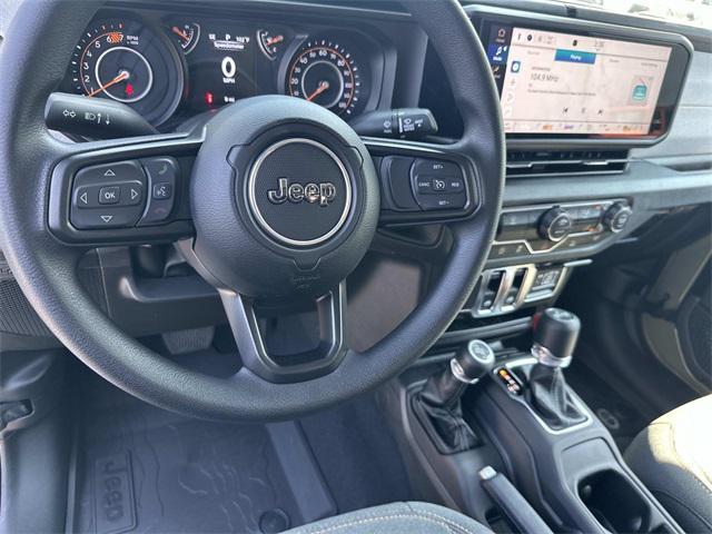 new 2025 Jeep Wrangler car, priced at $34,685