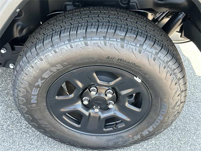 new 2025 Jeep Wrangler car, priced at $34,685