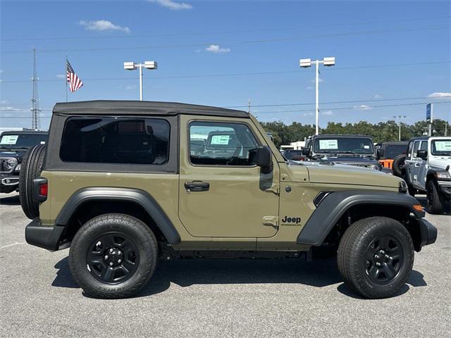 new 2025 Jeep Wrangler car, priced at $34,685